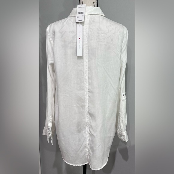 🤍Intro Women’s White Long Sleeve Button-Up Shirt - Size M (NWT)🤍 - Picture 6 of 10